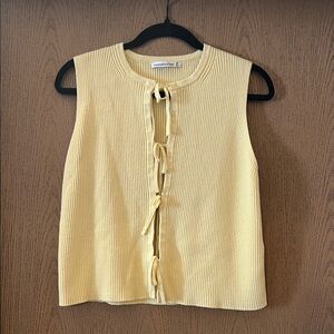 Abercrombie tie front knit top